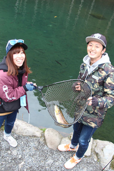 小菅トラウトガーデン 釣果