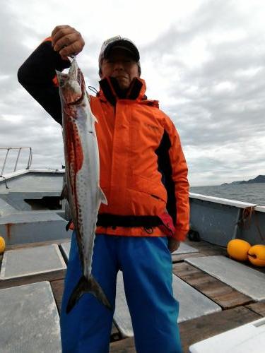 ファイヤードルフィン 釣果