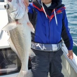 遊漁船 ニライカナイ 釣果