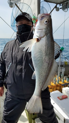 遊漁船 ニライカナイ 釣果
