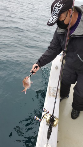 遊漁船 ニライカナイ 釣果