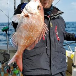 遊漁船 ニライカナイ 釣果