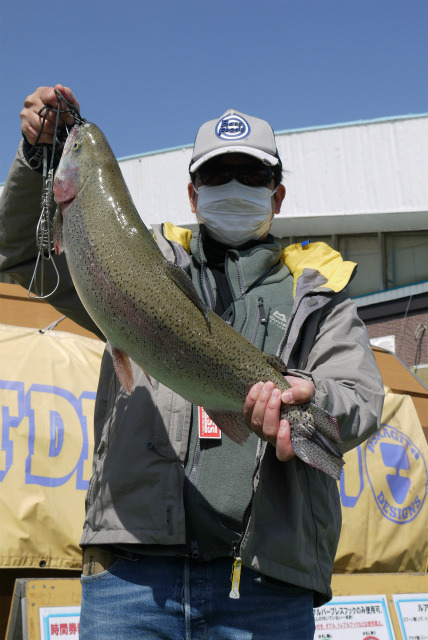 としまえんフィッシングエリア 釣果
