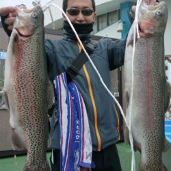 としまえんフィッシングエリア 釣果