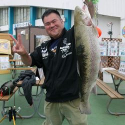 としまえんフィッシングエリア 釣果