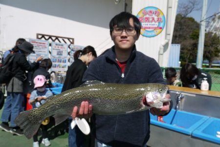 としまえんフィッシングエリア 釣果