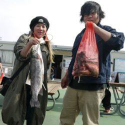 としまえんフィッシングエリア 釣果