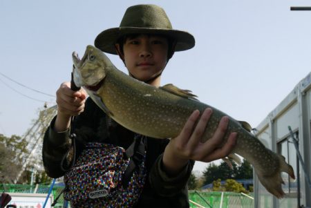 としまえんフィッシングエリア 釣果