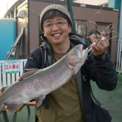 としまえんフィッシングエリア 釣果