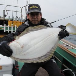 真祐丸 (しんゆうまる) 釣果