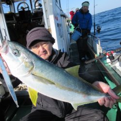 真祐丸 （しんゆうまる） 釣果