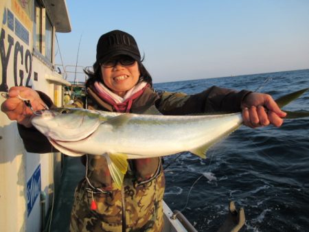 真祐丸 (しんゆうまる) 釣果