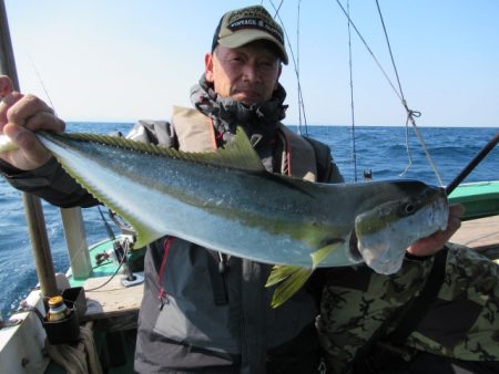 真祐丸 (しんゆうまる) 釣果