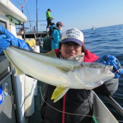 真祐丸 (しんゆうまる) 釣果