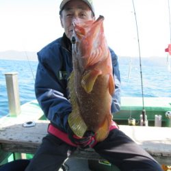 真祐丸 (しんゆうまる) 釣果