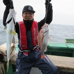 真祐丸 （しんゆうまる） 釣果