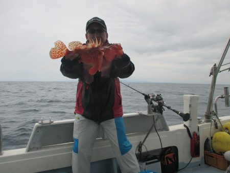 隆星丸 釣果