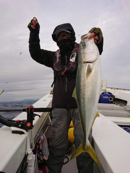 エンペラー 釣果