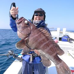 エンペラー 釣果