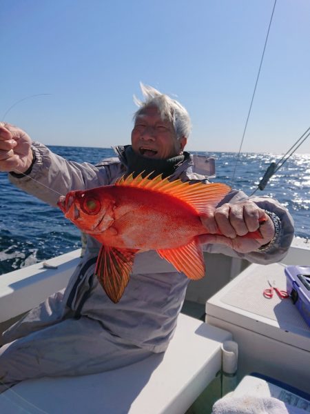 エンペラー 釣果