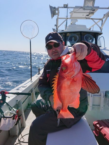 エンペラー 釣果