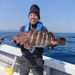 エンペラー 釣果