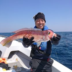 エンペラー 釣果