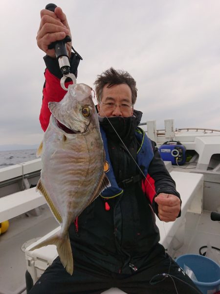 エンペラー 釣果