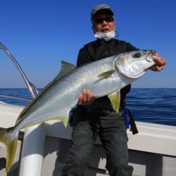 クルーズ 釣果
