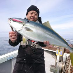 鷹王丸 釣果