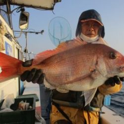浜田釣舟　真鯛釣り