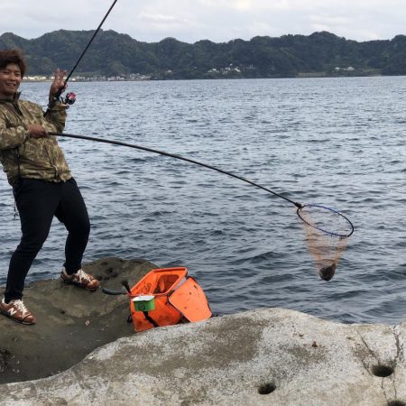 釣り人ほぼ1人 午後15から1730分まで爆釣