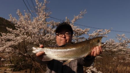 フィッシングレイクたかみや 釣果