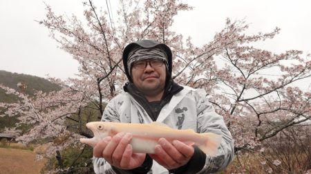 フィッシングレイクたかみや 釣果