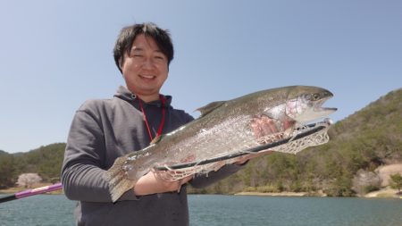 フィッシングレイクたかみや 釣果