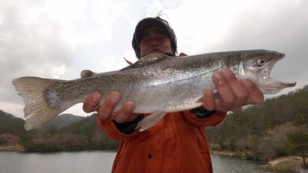 フィッシングレイクたかみや 釣果