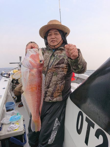 エンペラー 釣果