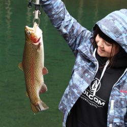 小菅トラウトガーデン 釣果