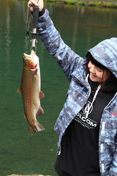小菅トラウトガーデン 釣果