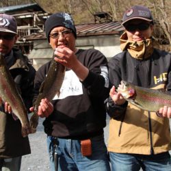 小菅トラウトガーデン 釣果