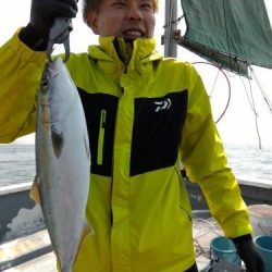 ファイヤードルフィン 釣果