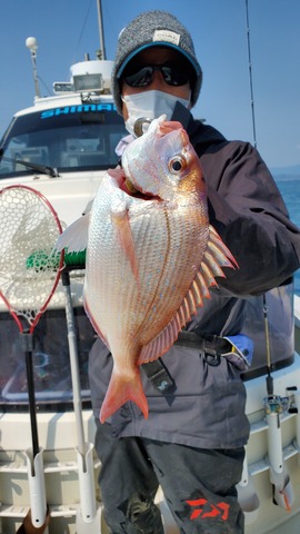 遊漁船 ニライカナイ 釣果