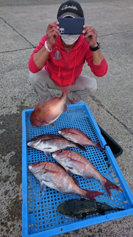 第三共栄丸 釣果