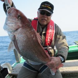 真祐丸 (しんゆうまる) 釣果