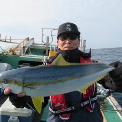 真祐丸 (しんゆうまる) 釣果