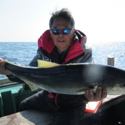 真祐丸 (しんゆうまる) 釣果