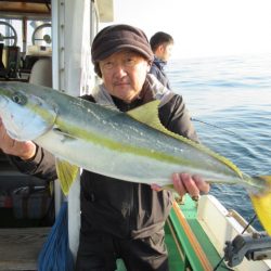 真祐丸 （しんゆうまる） 釣果