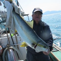 真祐丸 (しんゆうまる) 釣果