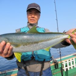 真祐丸 (しんゆうまる) 釣果