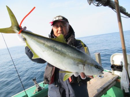 真祐丸 (しんゆうまる) 釣果